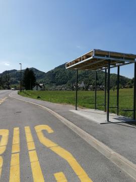 Nadstrešnica